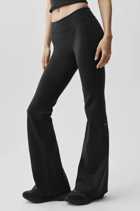 Airbrush Low-Rise Bootcut-Leggings – Schwarz