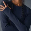 Airbrush Winter Warm Nocturne Langarmshirt – Marineblau
