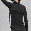Airbrush Winter Warm Nocturne Langarmshirt – Schwarz