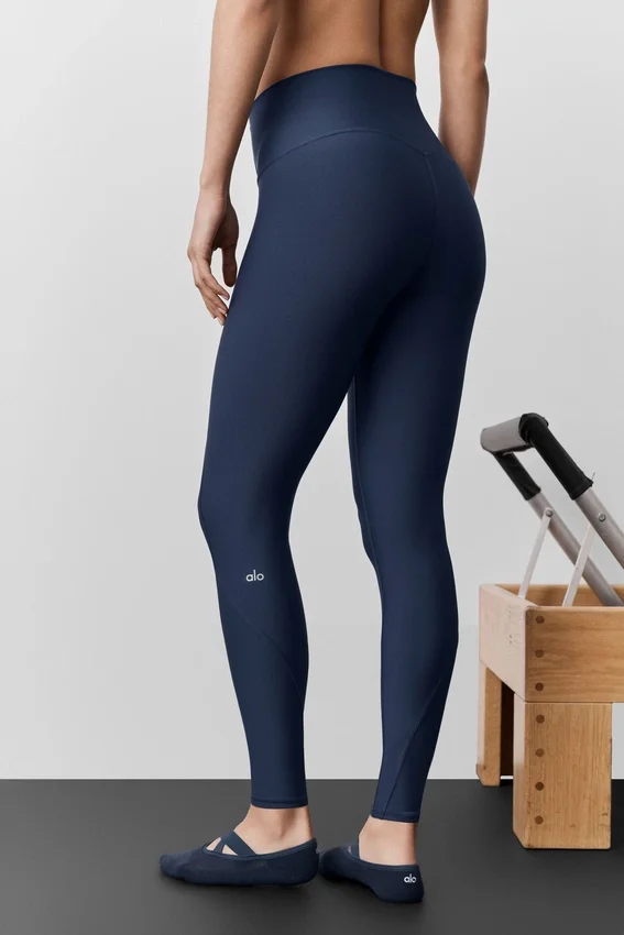 Airlift High-Waist 7/8 Fine Line Leggings – Marineblau