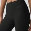 Airlift High-Waist 7/8 Fine Line Leggings – Schwarz