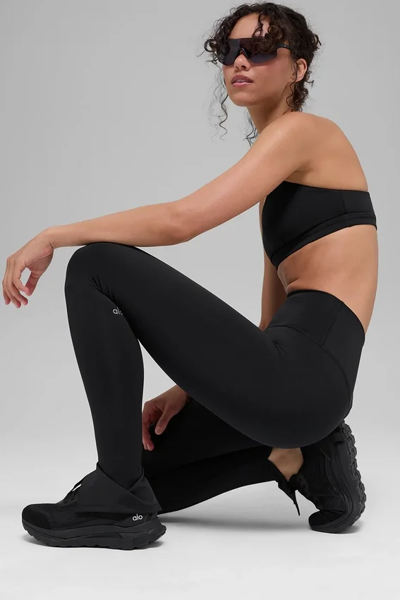 Airlift High-Waist Elongated Legging – Schwarz