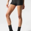 Airlift High-Waist Line-up Shorts – Schwarz