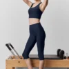 Airlift High-Waist Sleek Capri – Marineblau