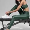 Airlift High-Waist Suit Up Leggings – Clover Green/Weiß