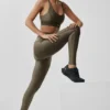 Airlift High-Waist Suit Up Leggings – Olive Tree/Olive Tree