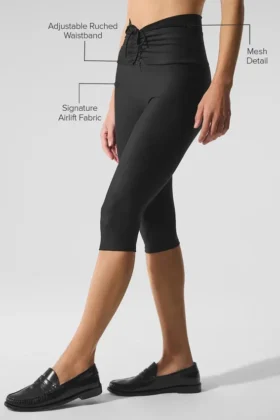 Airlift Mesh Divine Capri mit High-Waist – Schwarz