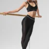 Airlift Mesh High-Waist Darling Stirrup Leggings – Schwarz