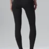 Airlift Strength Extreme High-Waist 7/8-Leggings – Schwarz