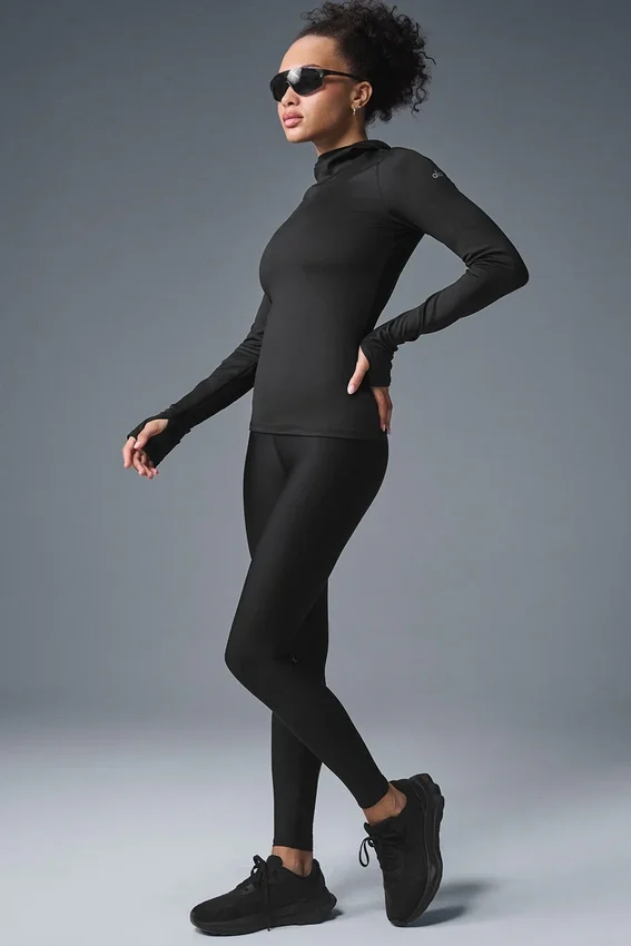 Airlift Winter Warm Runner mit Kapuze – Schwarz
