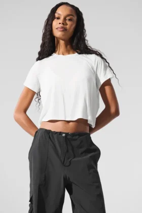 All Day Kurzarmshirt (kurz geschnitten) – Weiß