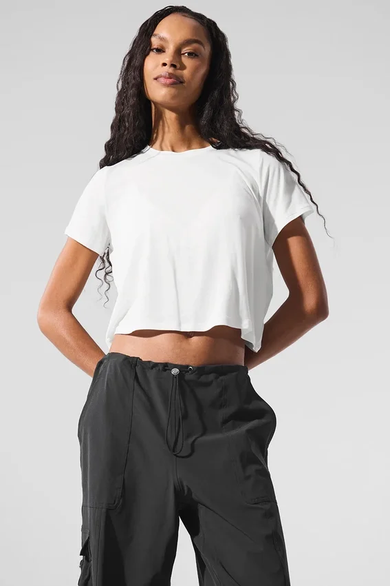 All Day Kurzarmshirt (kurz geschnitten) – Weiß