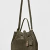 Alo Balance Bucket – Olivenbaum-Wildleder