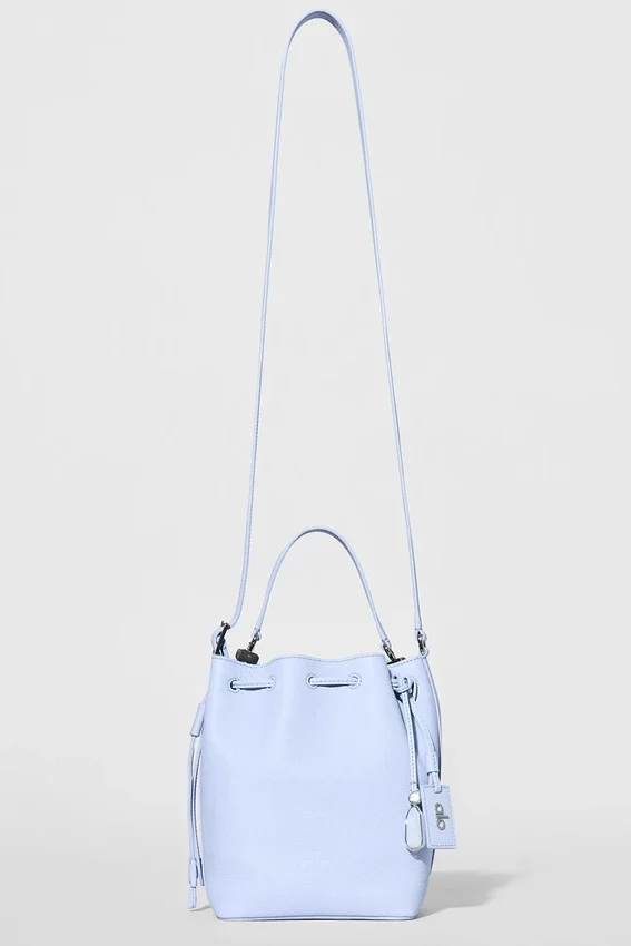 Alo Mini Balance – Hellblaues Provence-Leder