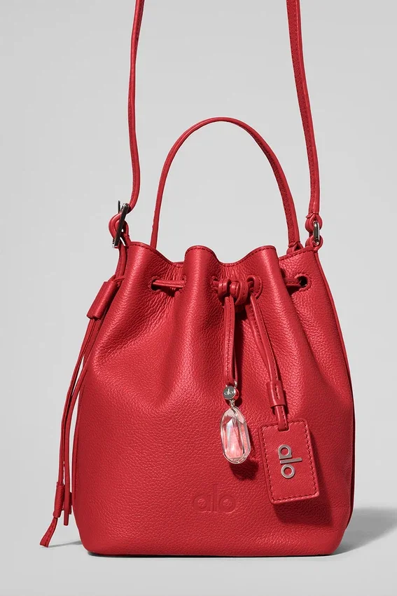 Alo Mini Balance – leuchtend rotes Leder