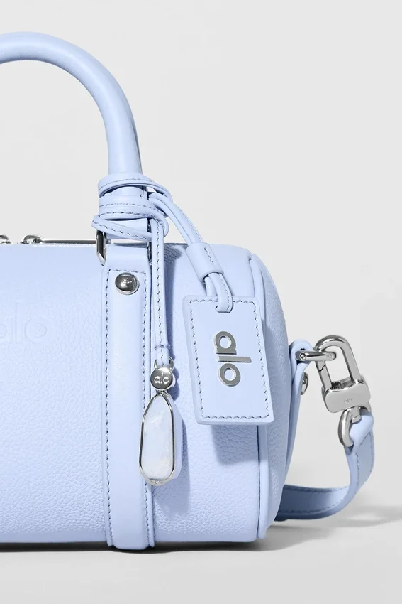 Alo Mini Voyage – Hellblaues Provence-Leder