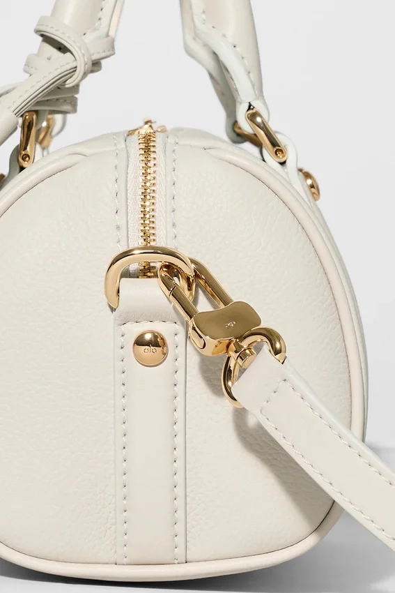 Alo Mini Voyage – Leder in Beige