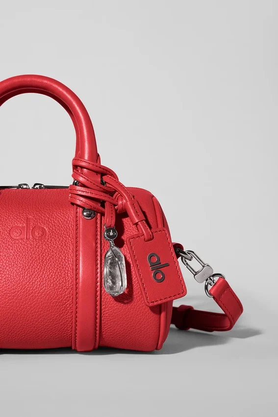 Alo Mini Voyage – leuchtend rotes Leder