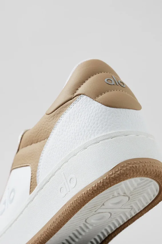 Alo Recovery Mode Sneaker – Gravel/Weiß
