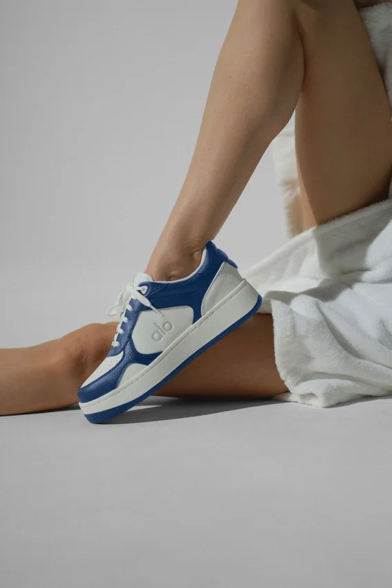 Alo Recovery Mode Sneaker – Marineblau/Weiß