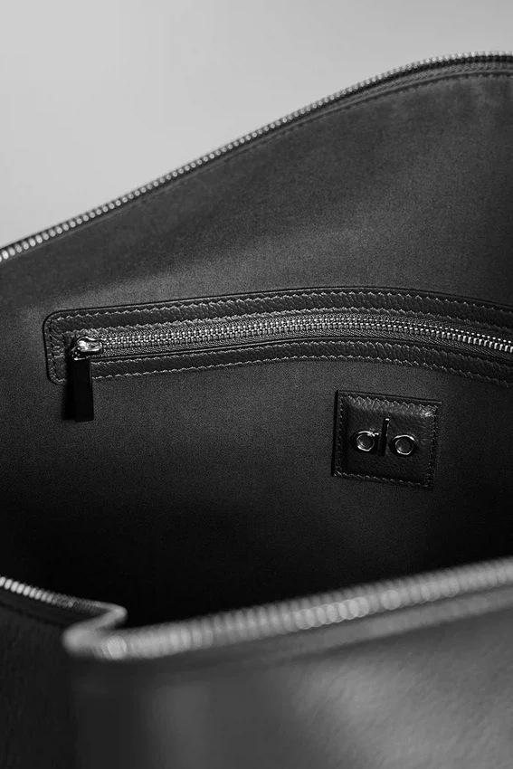 Alo Reisetasche – Schwarzes Leder