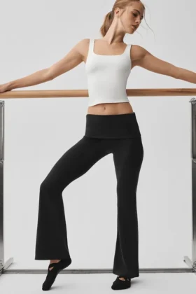 Alo Softsculpt 7/8-Leggings mit umgeschlagenem, ausgestelltem Bein – Schwarz