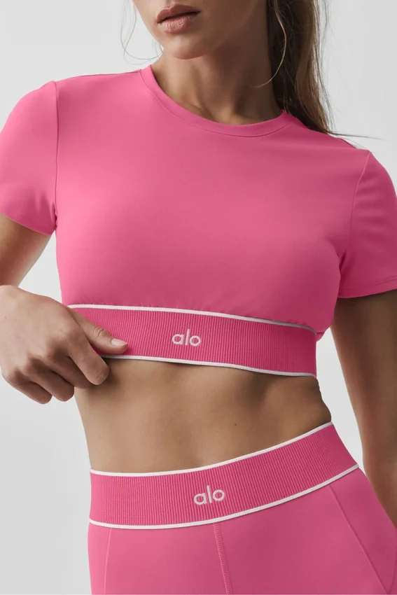 Alo Softsculpt Amp It up Kurzarmshirt-BH – Paradise Pink