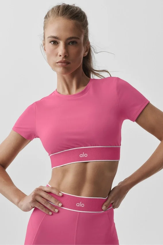 Alo Softsculpt Amp It up Kurzarmshirt-BH – Paradise Pink