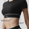 Alo Softsculpt „Amp It Up“ Kurzarmshirt-BH – Schwarz