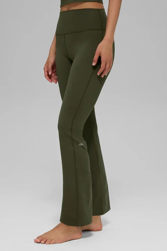Alo Softsculpt High-Waist 7/8 Bootcut Leggings – Olivgrün