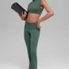 Alo Softsculpt Leggings mit umgeschlagenem Bund und ausgestelltem Bein – Clover Green