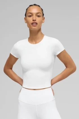 Alo Softsculpt Precision Kurzarmshirt – Weiß