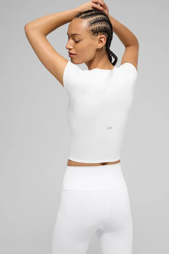 Alo Softsculpt Precision Kurzarmshirt – Weiß