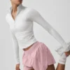 Alo Softsculpt Precision Langarmshirt mit 1/4-Reißverschluss – Weiß