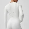 Alo Softsculpt Precision Langarmshirt – Weiß