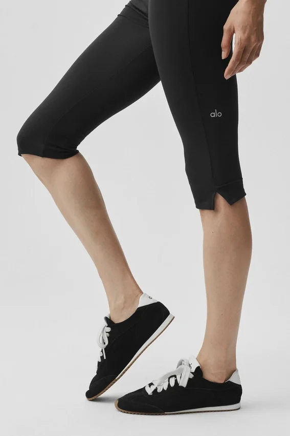 Alo Softsculpt Shoreline Capri – Schwarz