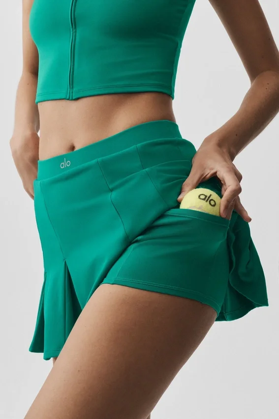 Alo Softsculpt Topspin Tennisrock – Emerald Isle