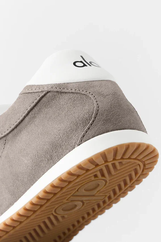 Alo Sunset Sneaker – Alpine Cocoa