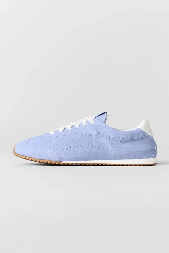 Alo Sunset Sneaker – Hellblau