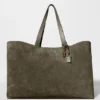 Alo Tranquility Shopper – Olivenbaum-Wildleder