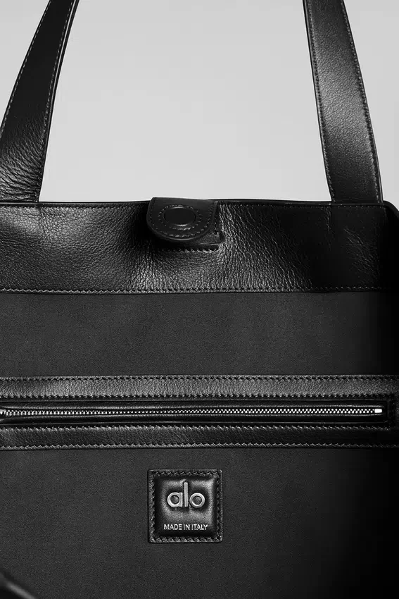 Alo Tranquility Shopper – Schwarzes Wildleder