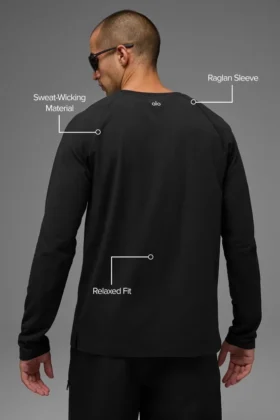 Alo Vapor Langarmshirt mit Rundhalsausschnitt – Schwarz