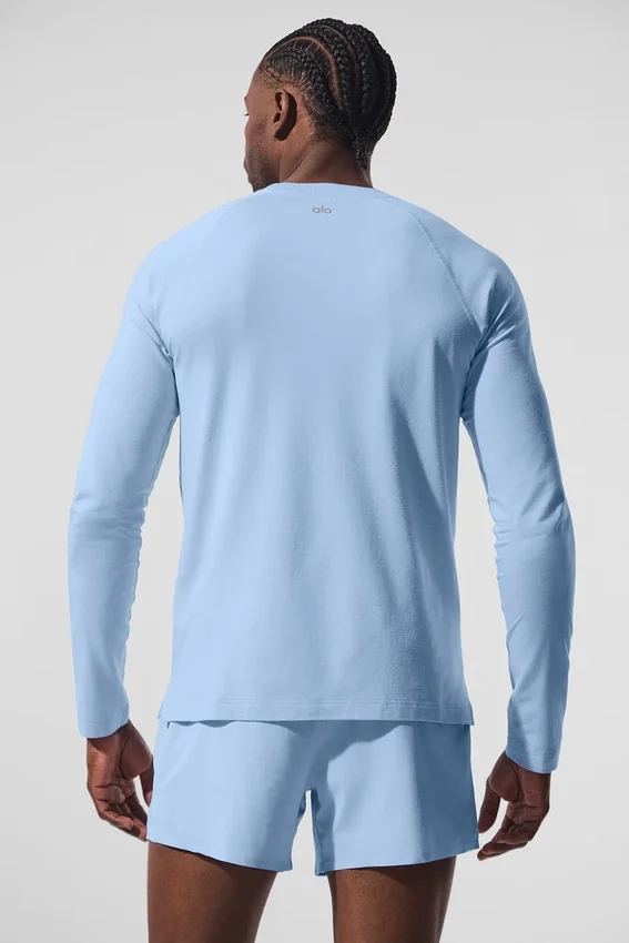 Alo Vapor Langarmshirt mit Rundhalsausschnitt – Seashell Blue