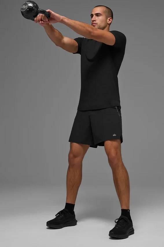 Alo Vapor Rundhals-Shirt mit Kurzarmshirts – Schwarz