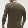 Alo Vapor Rundhals-T-Shirt mit Kurzarmshirts – Olive Tree
