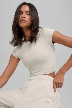 Alosoft Crop Finesse Kurzarmshirt – Beige