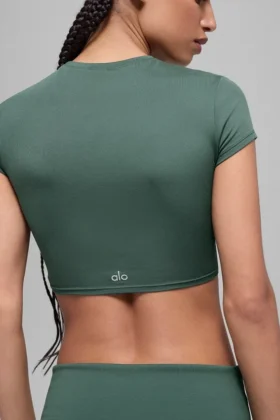 Alosoft Crop Finesse Kurzarmshirt – Kleegrün