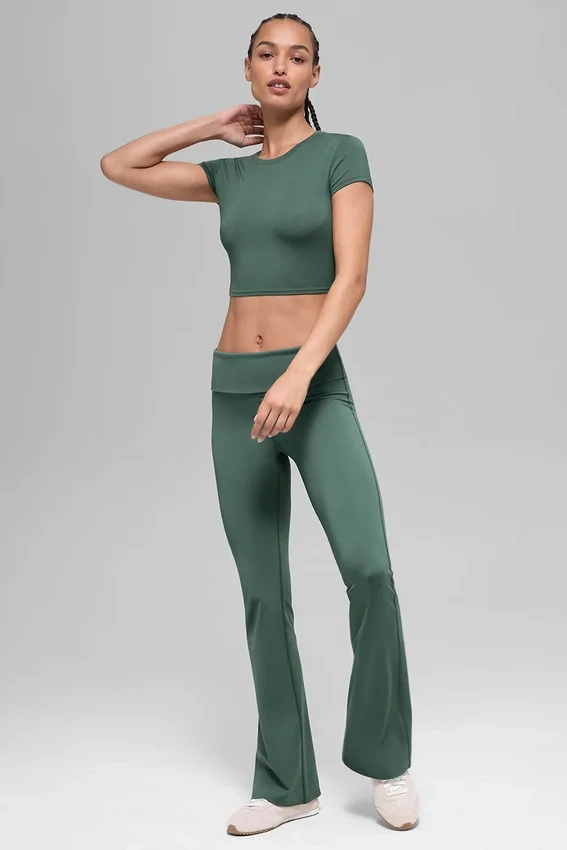 Alosoft Crop Finesse Kurzarmshirt – Kleegrün