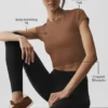 Alosoft Crop Finesse Kurzarmshirt – Sonnengeküsstes Braun