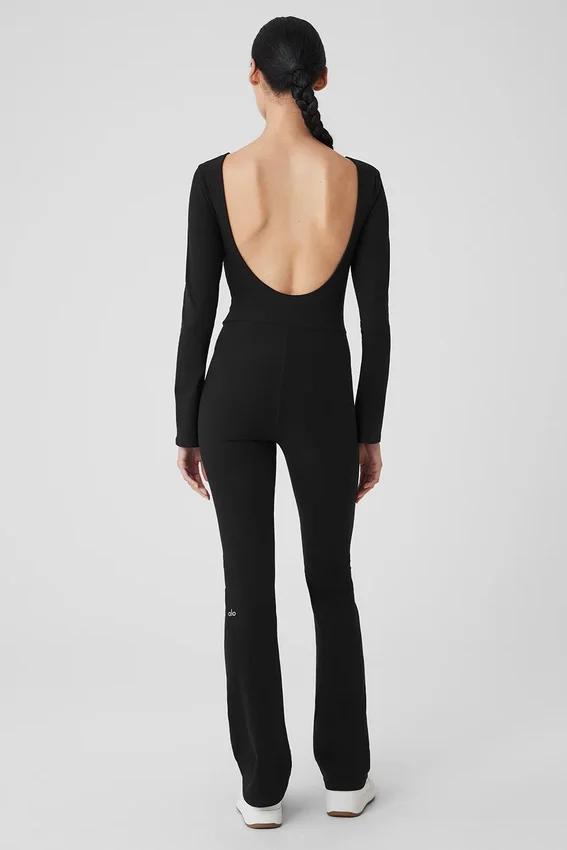 Alosoft Melody Ganzkörper-Onesie mit Bootcut – Schwarz
